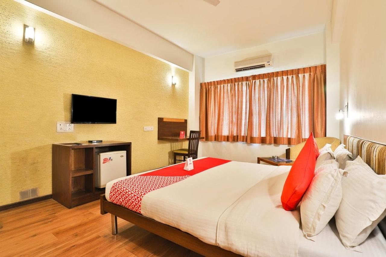 Hotel President Inn By Sky Stays Gandhinagar Exterior foto